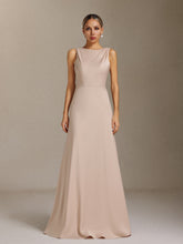 Kyra Sleeveless backless maxi dress