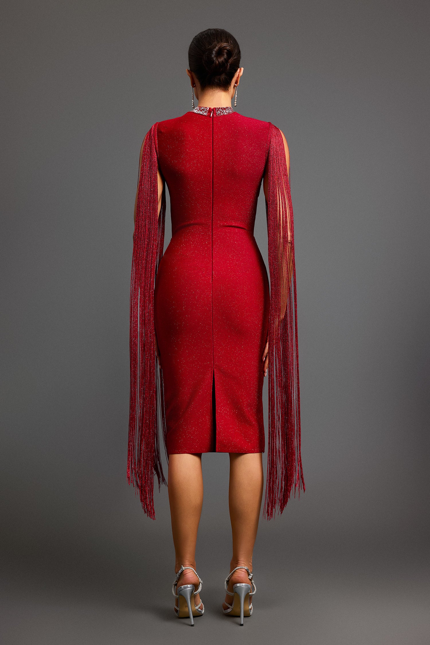 Plume Round Neck Hollow Diamond Bandage Midi Dress