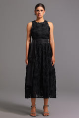 Runa Sleeveless Round Neck Flowers Midi Dress