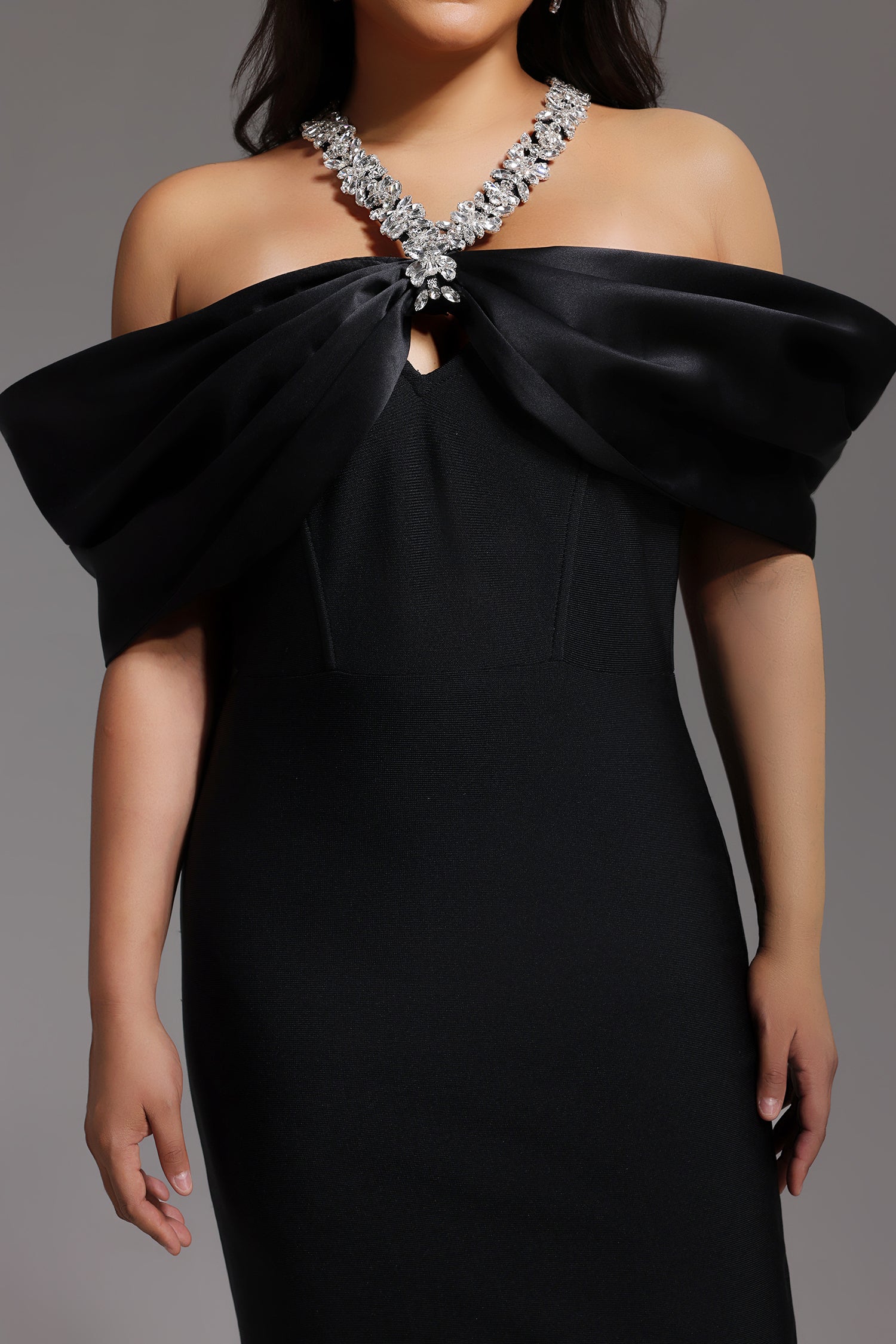 Sloan Halter Diamond Off-The-Shoulder Bandage Maxi Dress