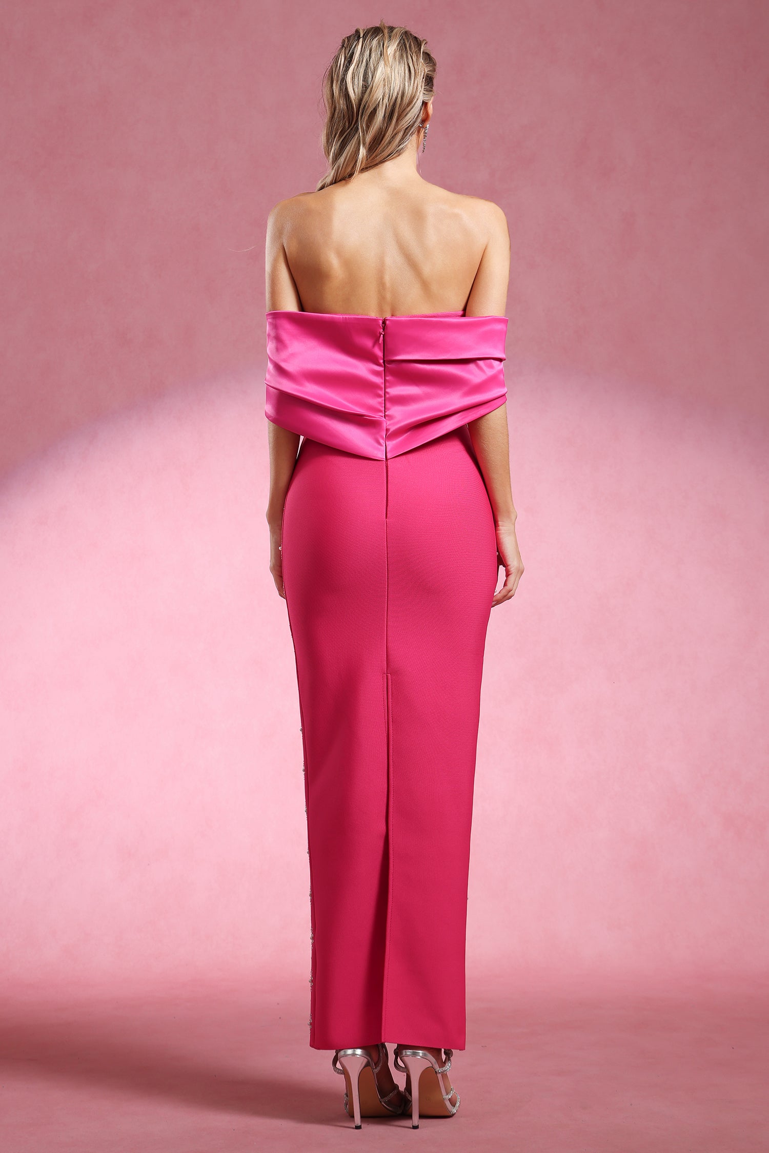 Haliya Off The Shoulder V Neck Diamond Bandage Maxi Dress