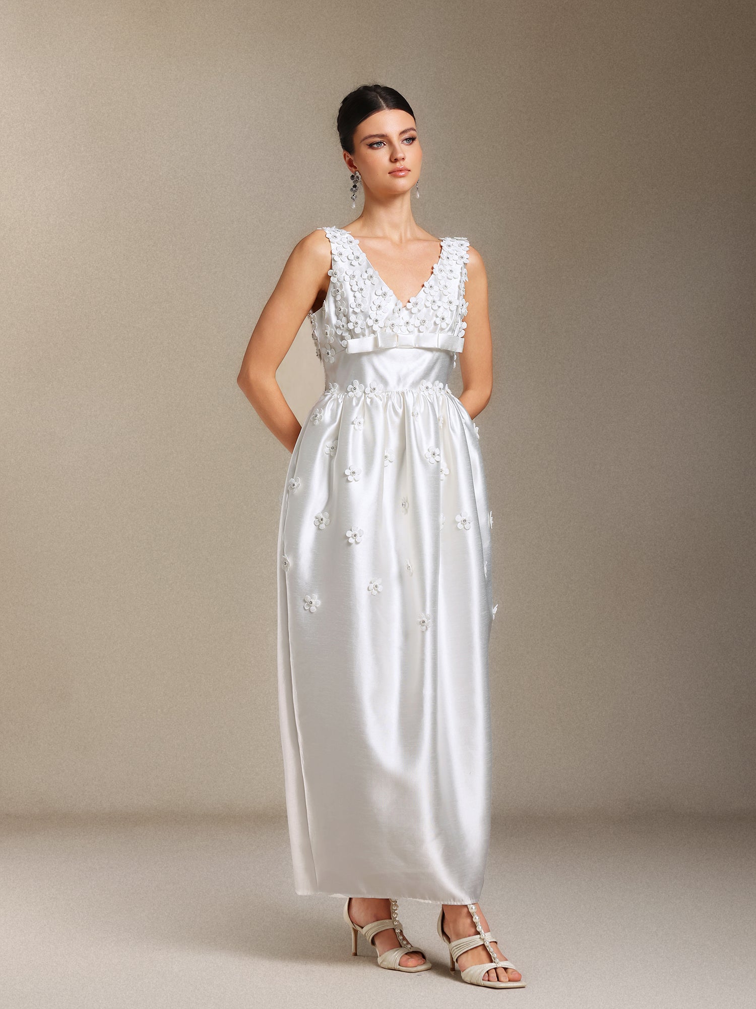 Luda Bow V-neck maxi formal dress