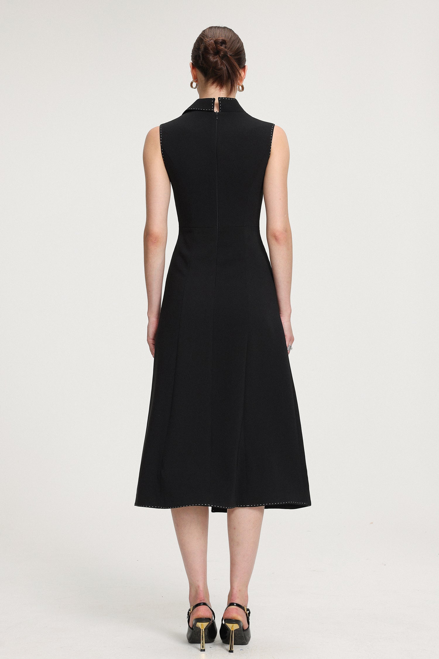 Contrast-Stitched Crepe Midi Dress