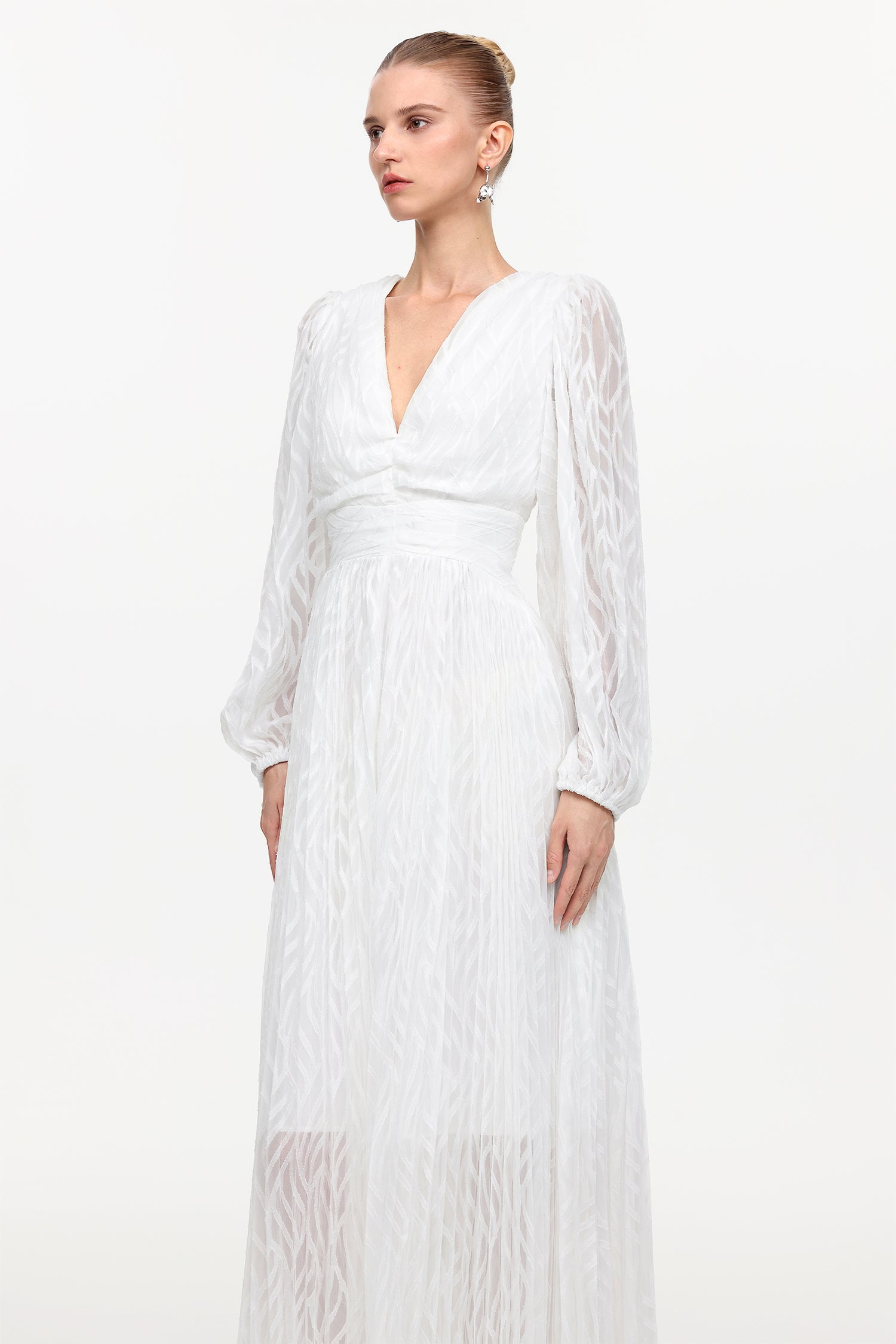 Loretta Resort Flowy V-Neck Long Sleeve Ruched Woven Maxi Dress