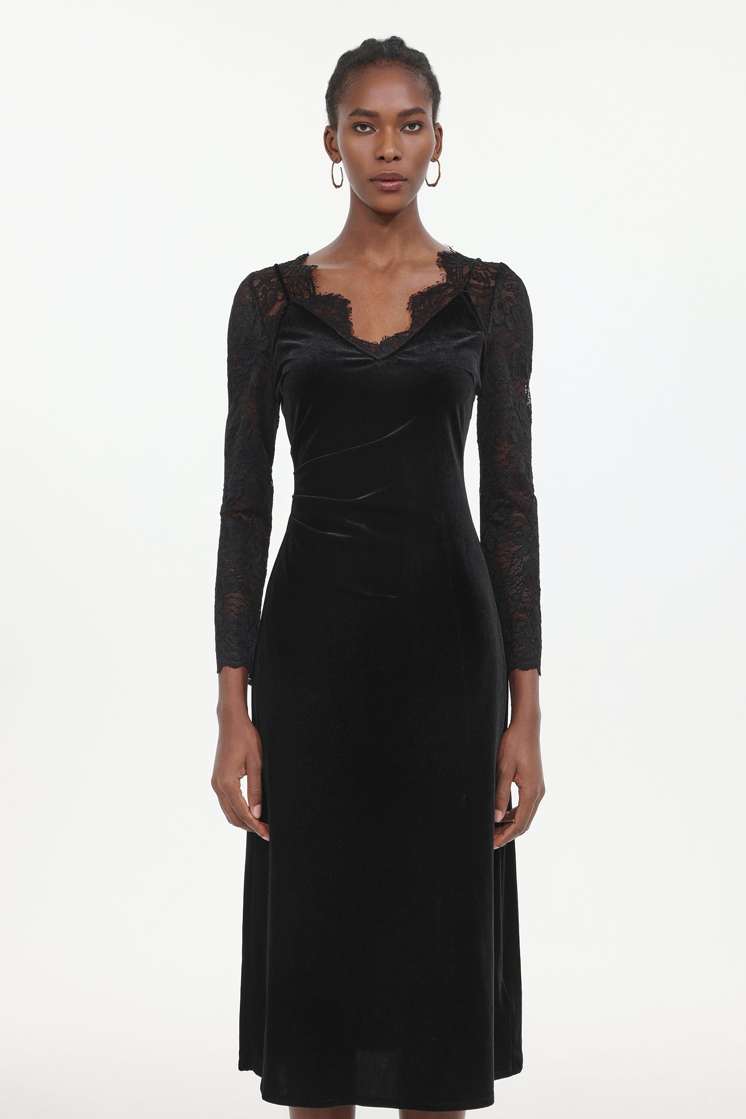 Gianna Elegant Contour Long Sleeve Lace Velvet Maxi Dress
