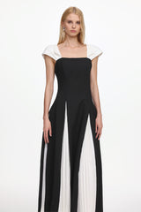 Saly Classic Tailored Short Sleeve Contrast Pleated Woven Maxi Dress