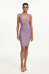 Muera Classic Contour V Neck Sleeveless Bandage Midi Dress