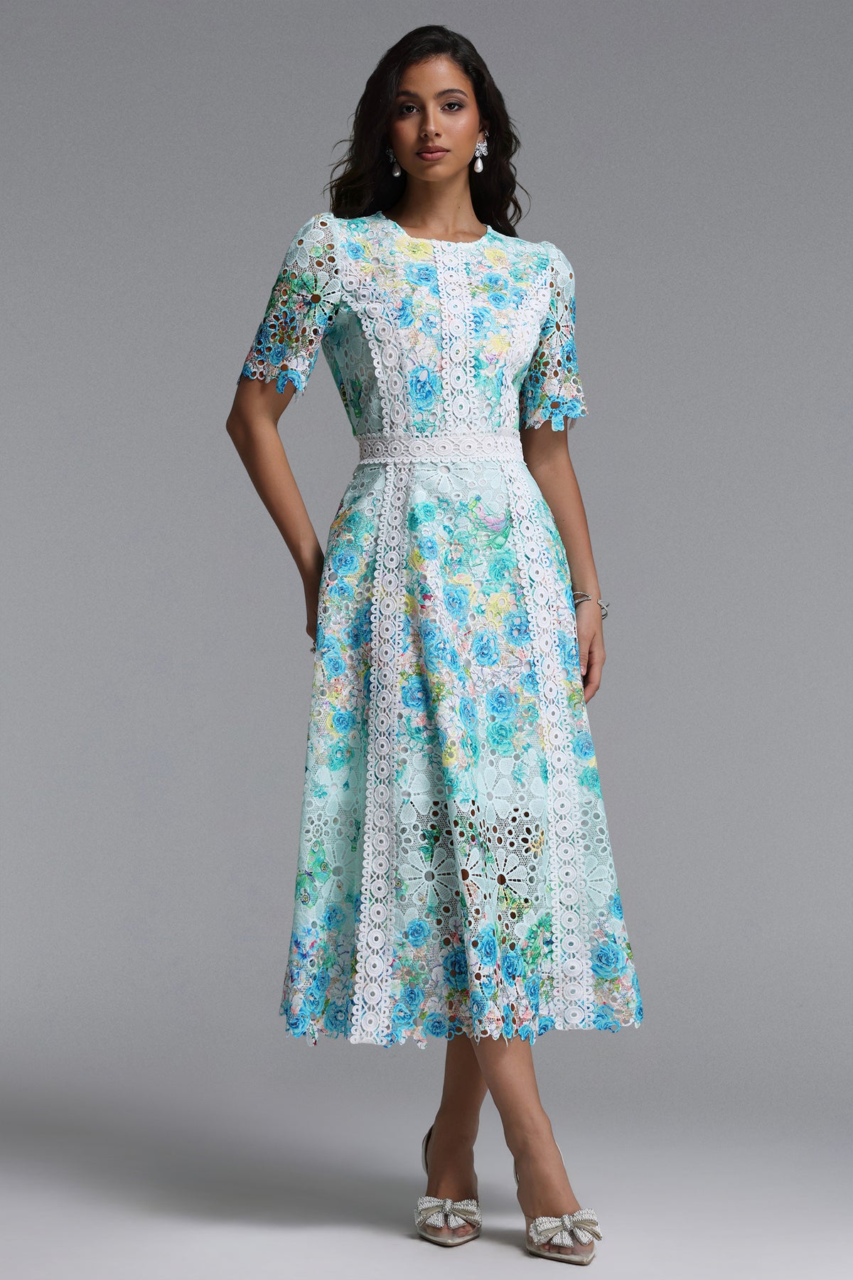 Pillose Resort Cinched Round Neck Short Sleeve Floral Print Lace Green Maxi Dress