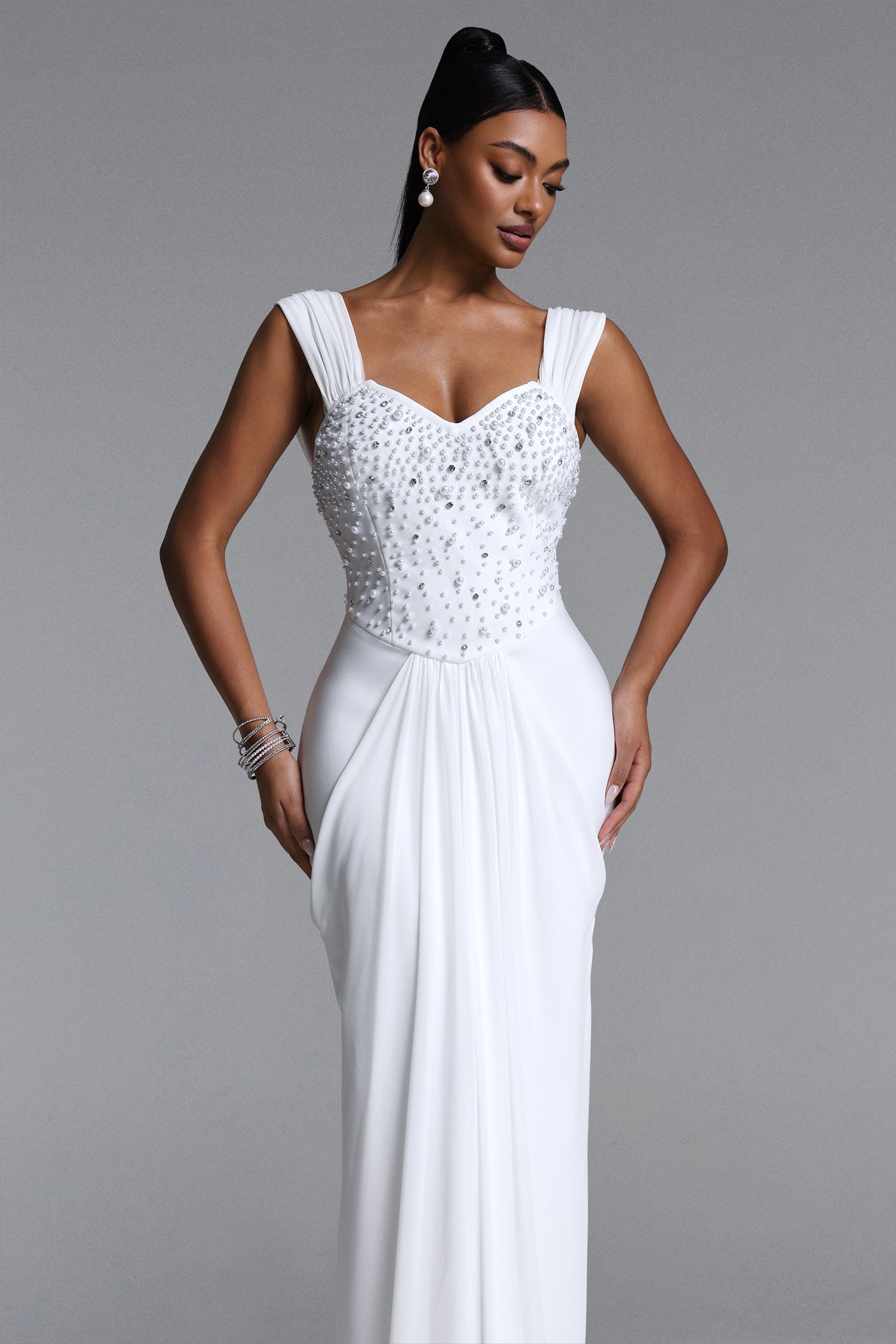 Mako Elegant Contour Pearl Rhinestone Ruched Bandage Maxi Dress