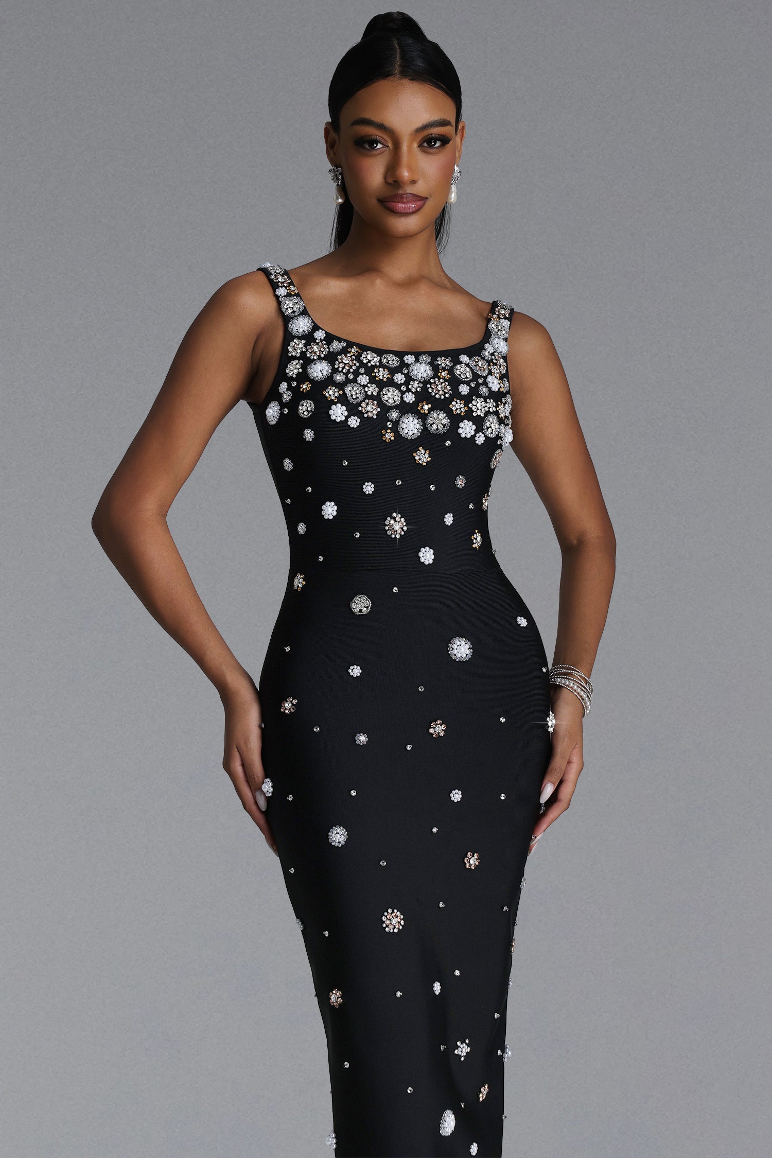 Jellay Glamorous Contour Rhinestone Buttoned Bandage Maxi Dress