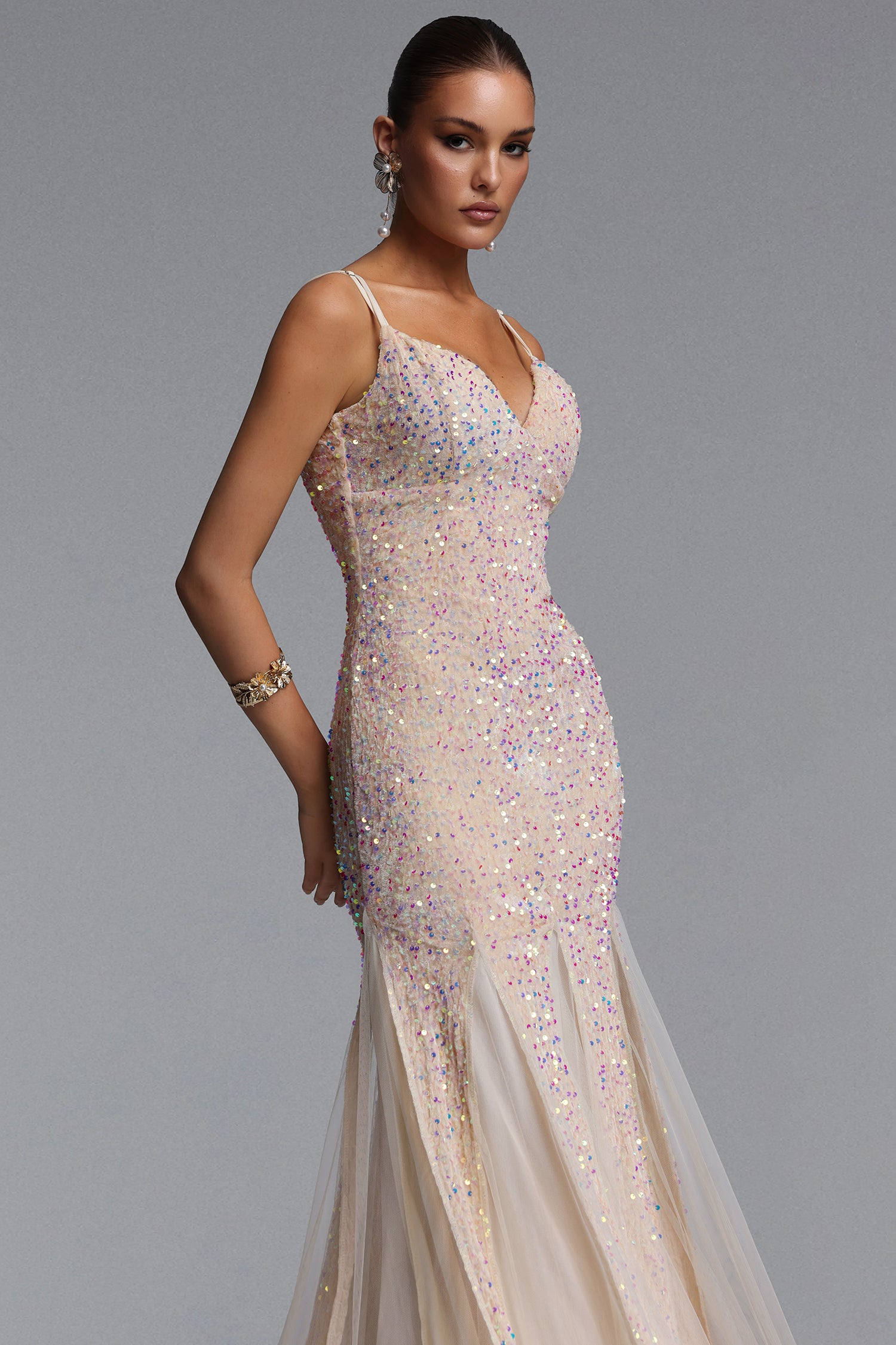 Vivian Romantic Contour V Neck Sequin Beige Maxi Dress