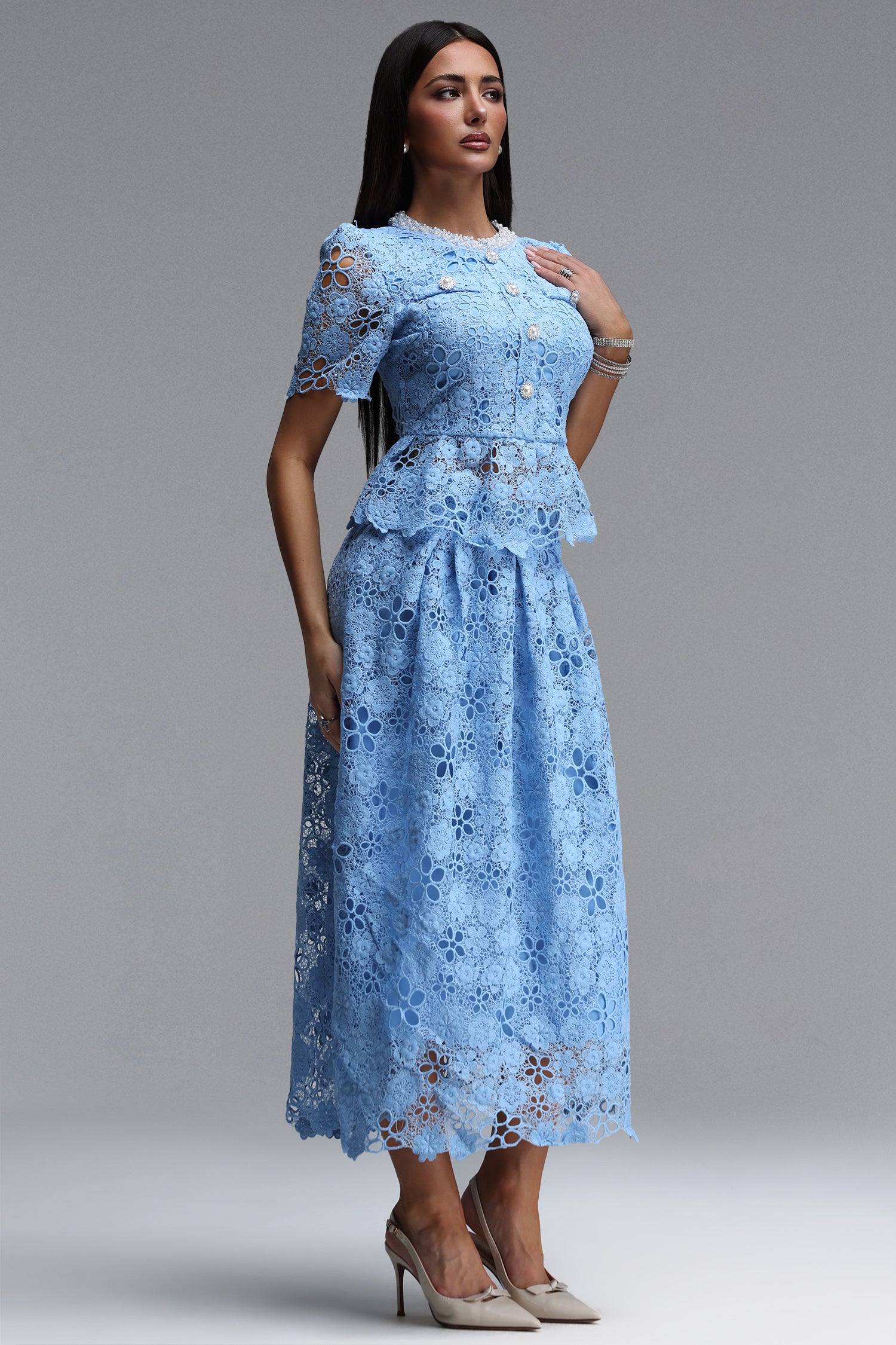Rue Elegant Tailored Round Neck Short Sleeve Floral Lace Maxi Dress