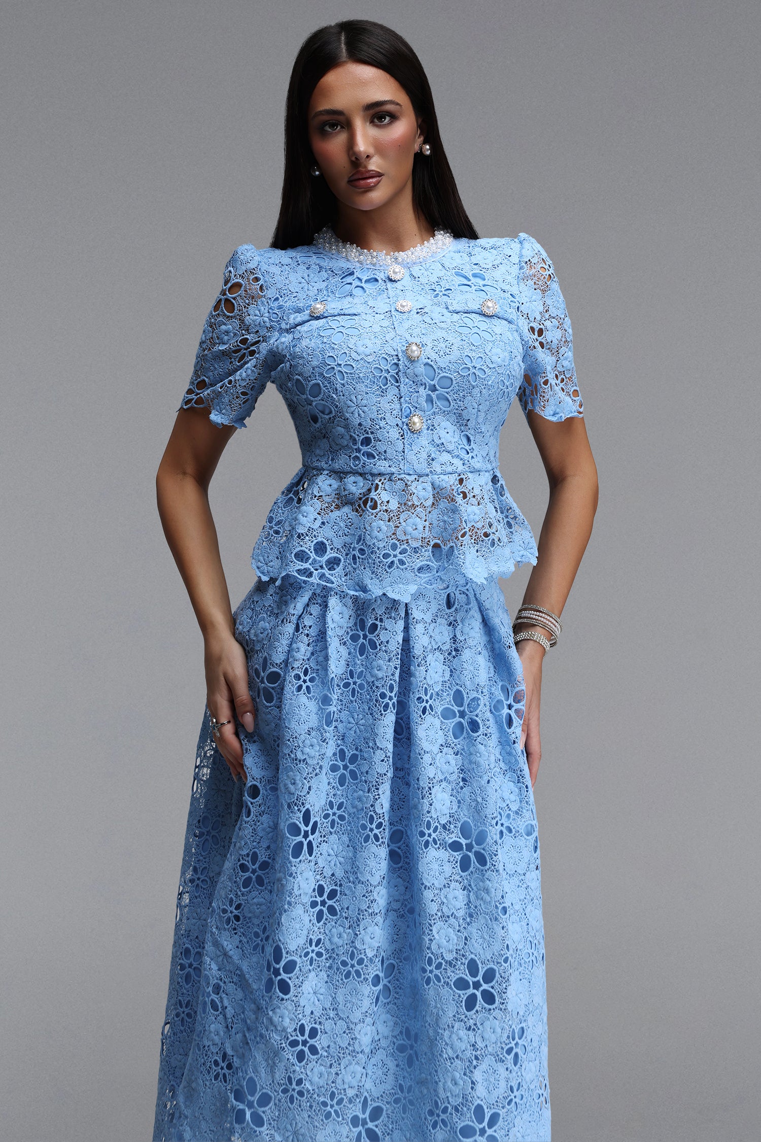 Rue Elegant Tailored Round Neck Short Sleeve Floral Lace Maxi Dress