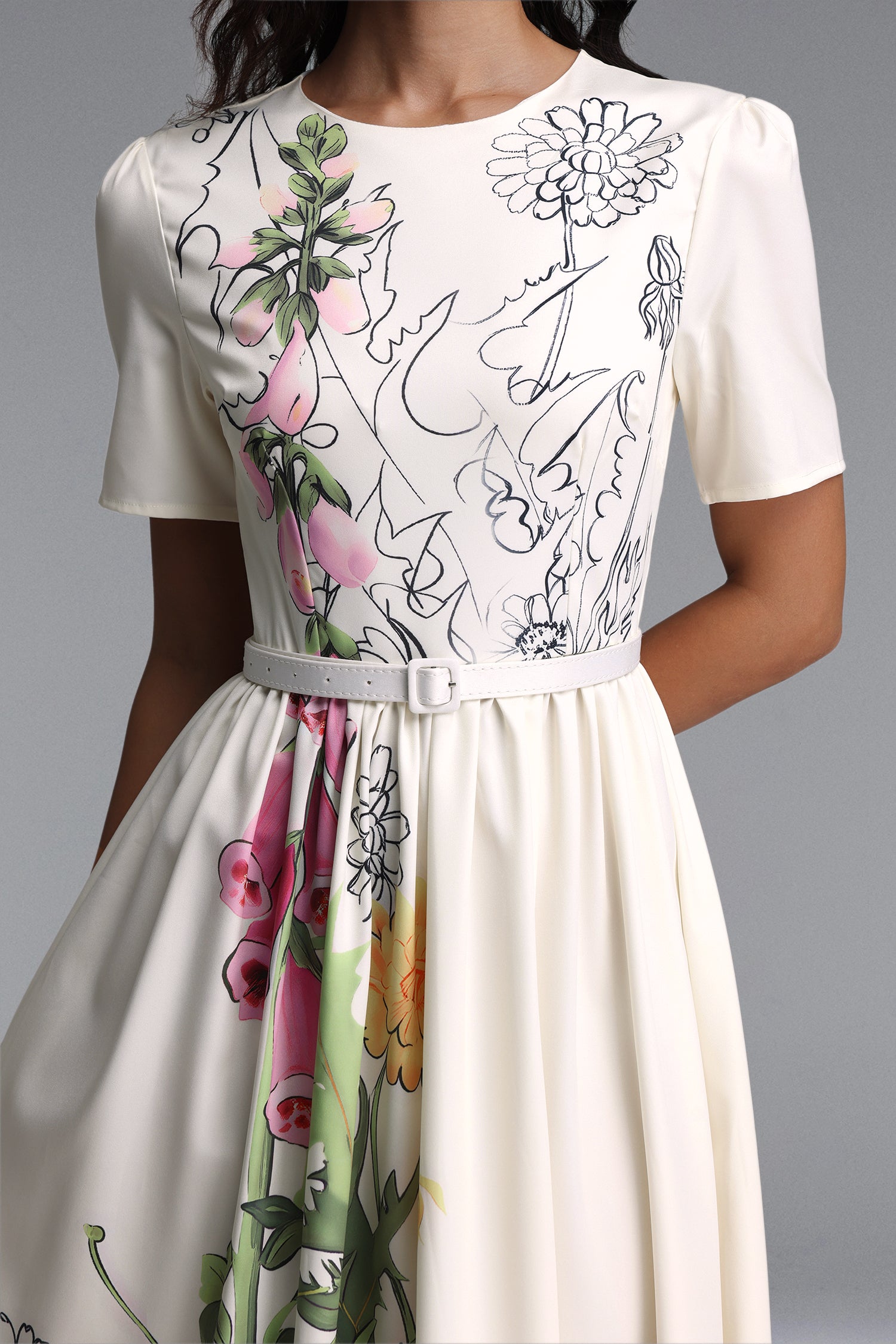 Nani Elegant Tailored Round Neck Short Sleeve Floral Print Woven Maxi Dress