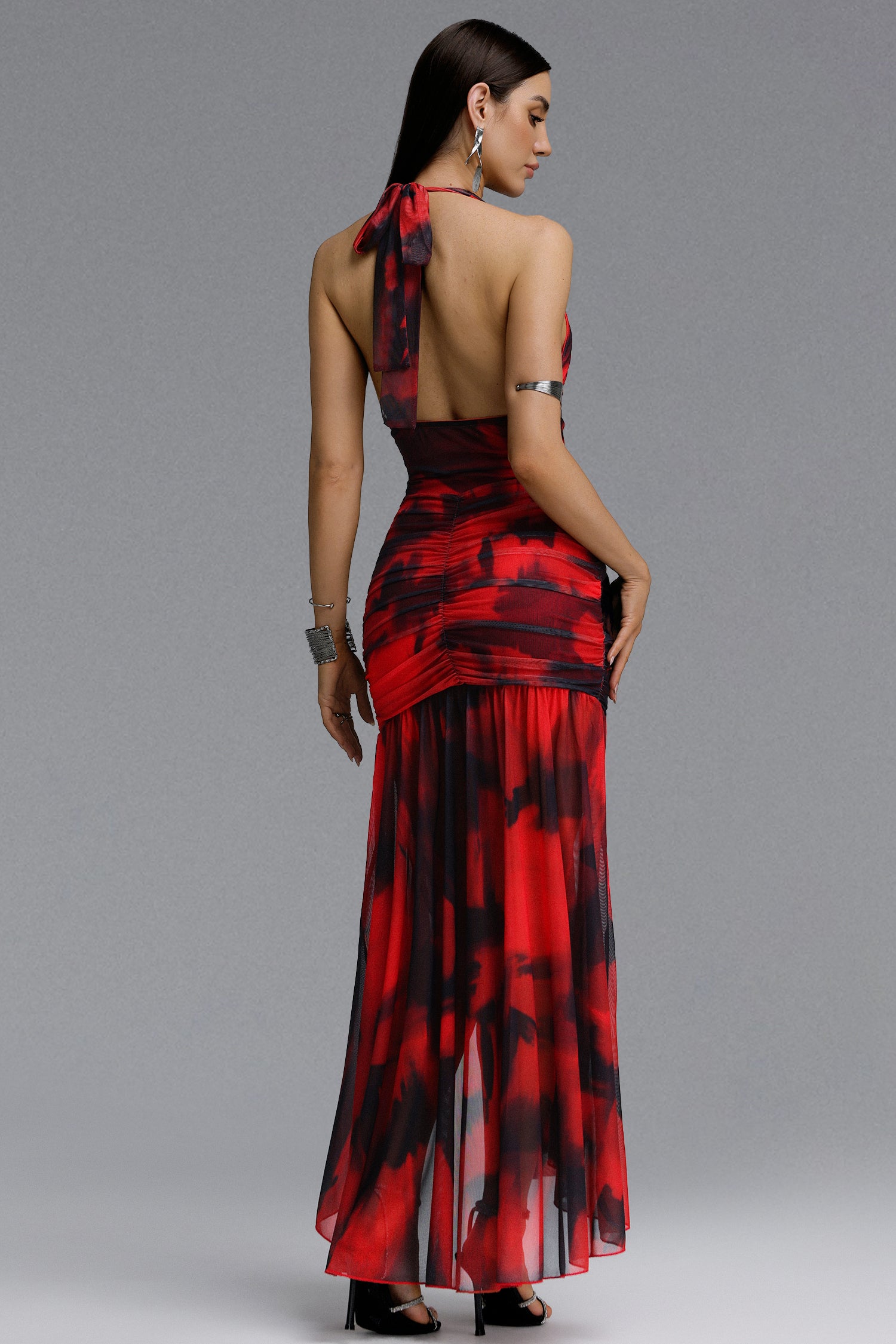 Kimivi Contour Halter U Neck Floral Print Knotted Maxi Dress