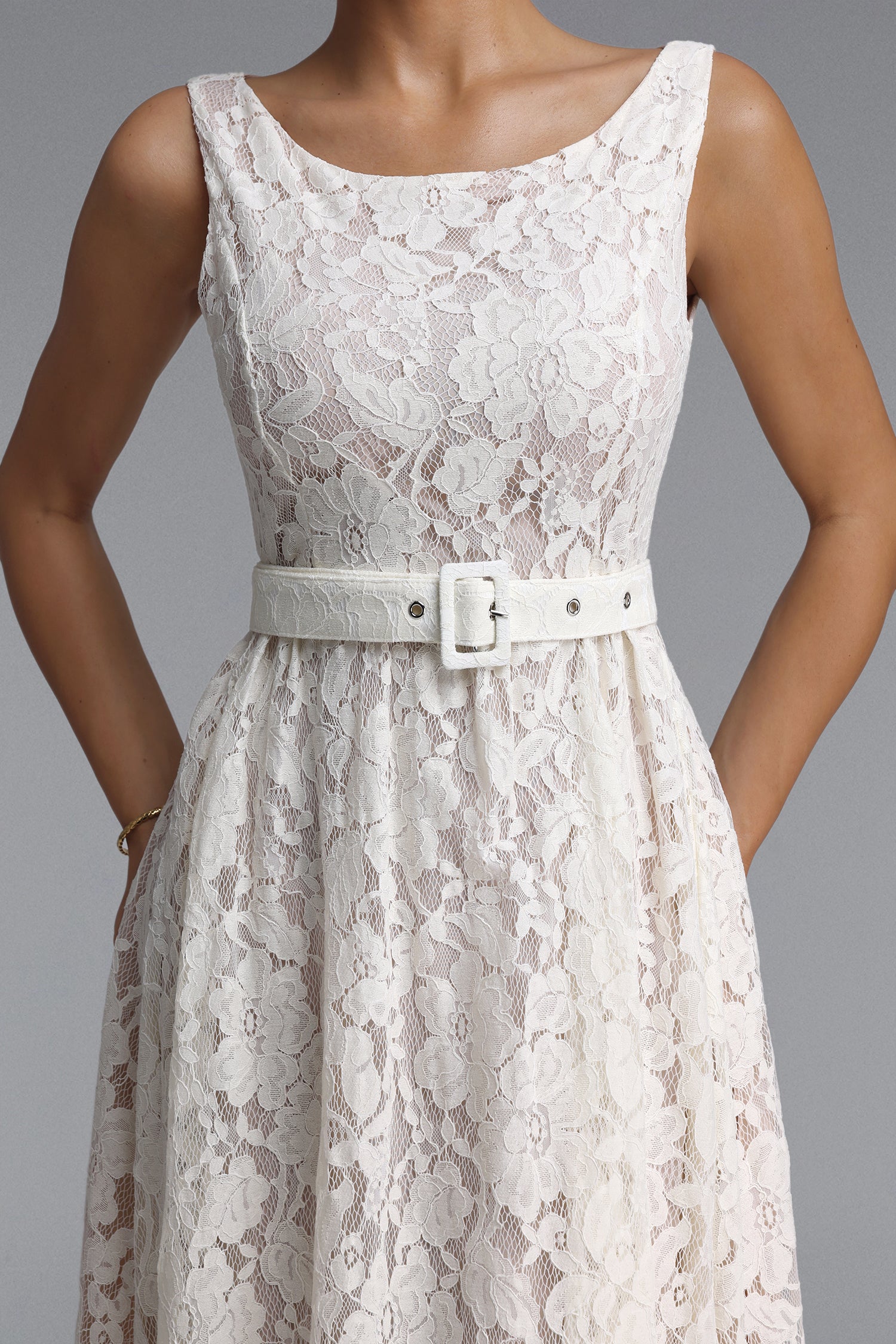 Verna Elegant Cinched Round Neck Sleeveless Floral Lace Maxi Dress